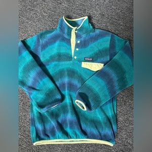 Patagonia Women’s size small fleece pullover
